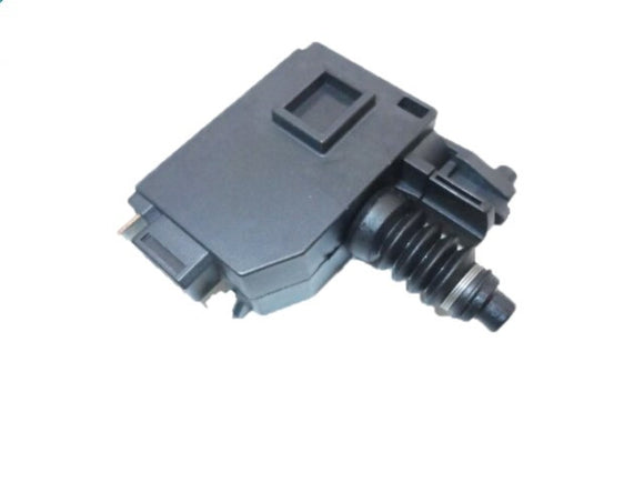 Makita XCU03, XCU04, XCU07 Cordless Chainsaw Switch New Oem 650781-2