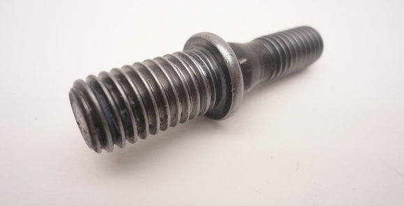 Dolmar  Ps-630, 6400, 7300, 7310, 7900, 7910, Makita Dcs 6401, Dcs 7301, Dcs 7901 Bar Stud New Oem 038232011